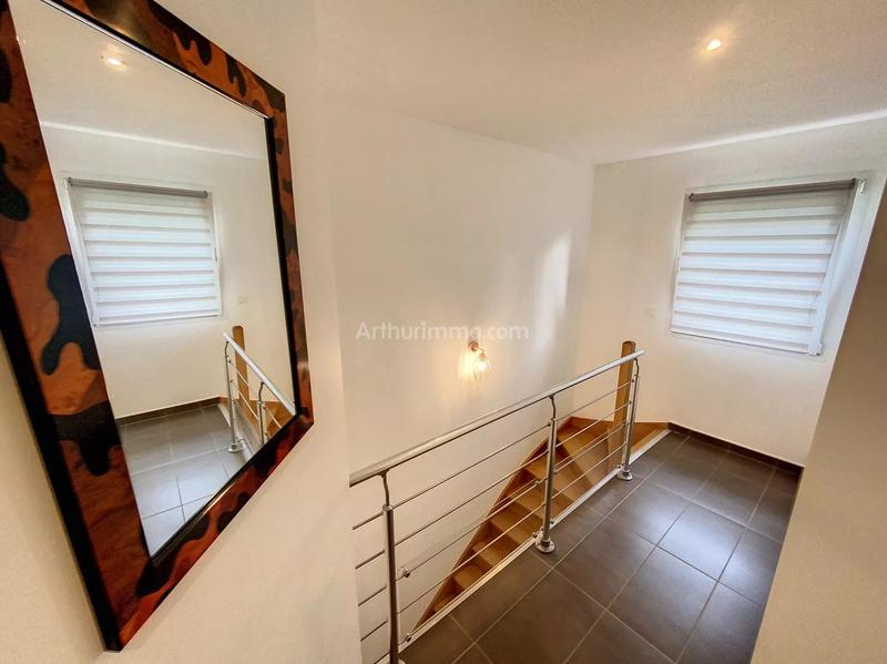 Maison - 190 m² - 7 pièces