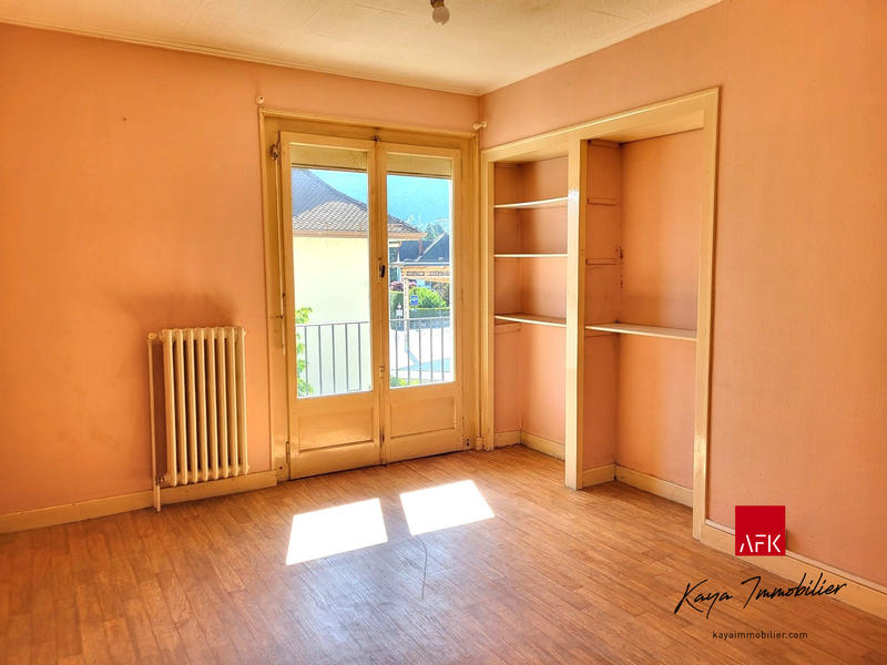 Appartement - 84 m² - 5 pièces