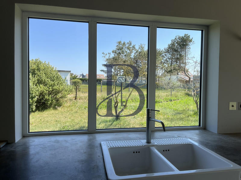 Maison - 195 m² - 8 pièces