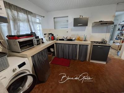 Propriété - 115 m² - 4 pièces