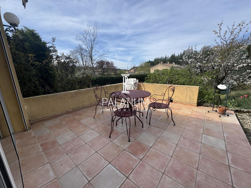 Maison traditionnelle - 160 m² - 6 pièces