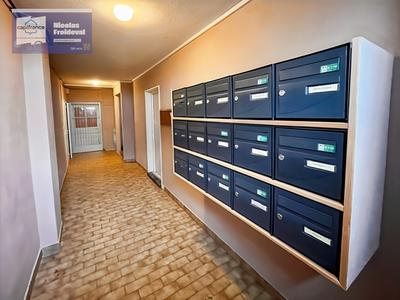 Appartement - 102 m² - 4 pièces