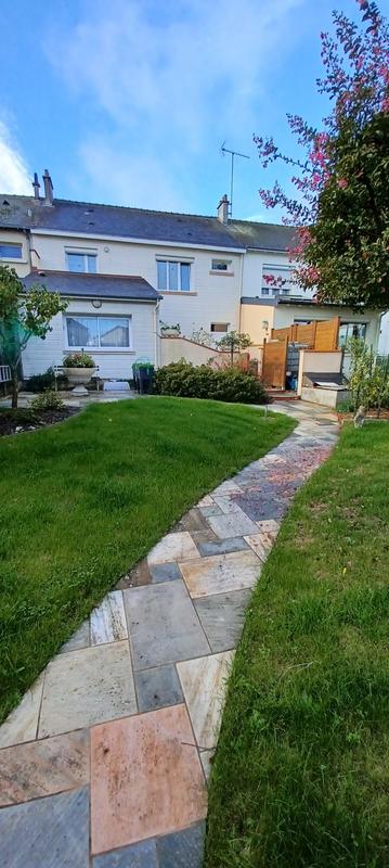 Maison - 127 m² - 6 pièces