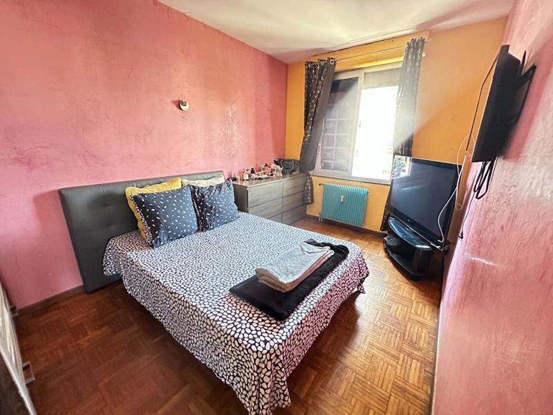 Appartement - 93 m² - 4 pièces