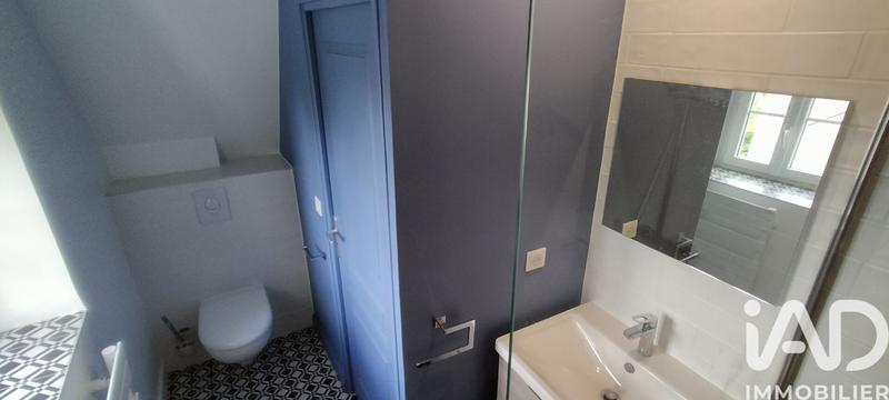 Maison - 263 m² - 11 pièces