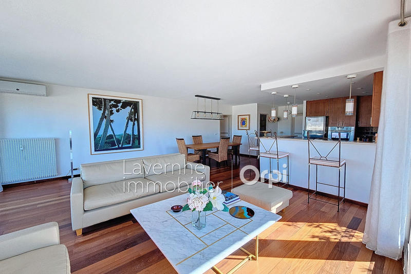 Appartement - 89 m² - 3 pièces