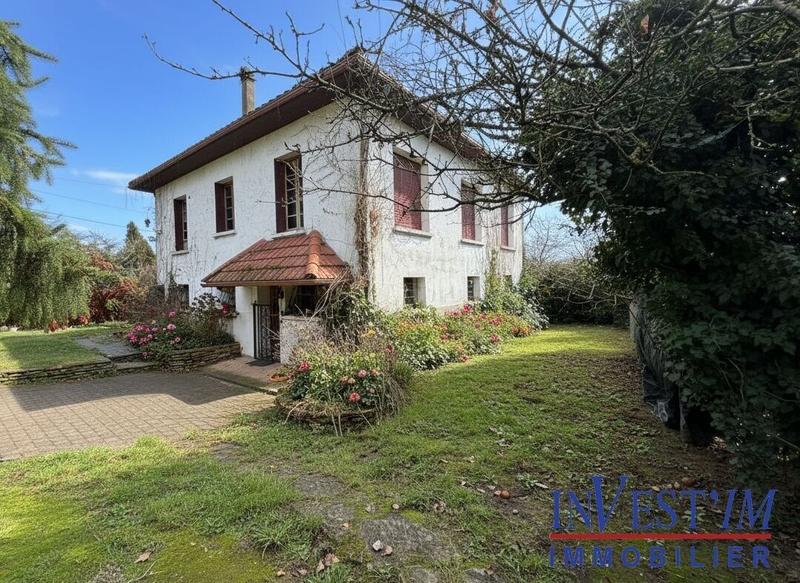 Maison - 195 m² - 5 pièces