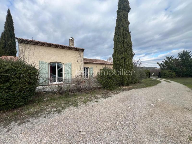 Atelier d'activités - 115 m² - 4 pièces