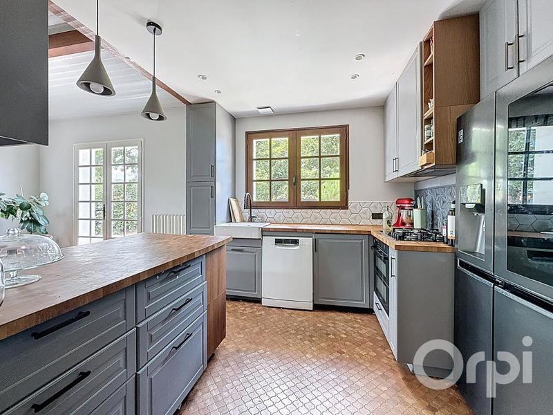 Maison - 141 m² - 4 pièces