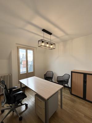 Bureau - 13 m² - 1 pièce