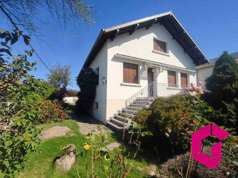 Maison - 170 m² - 7 pièces