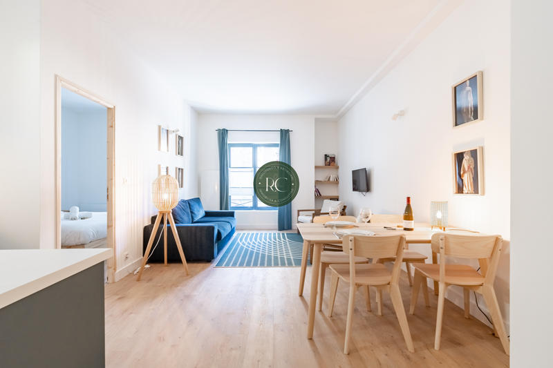 Appartement - 98 m² - 4 pièces