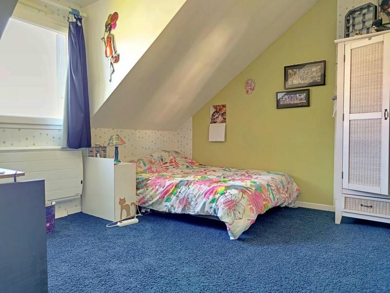 Maison - 193 m² - 7 pièces