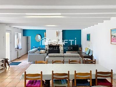 Maison - 250 m² - 10 pièces