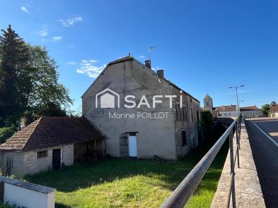 Maison - 241 m² - 10 pièces