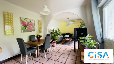 Maison - 127 m² - 6 pièces