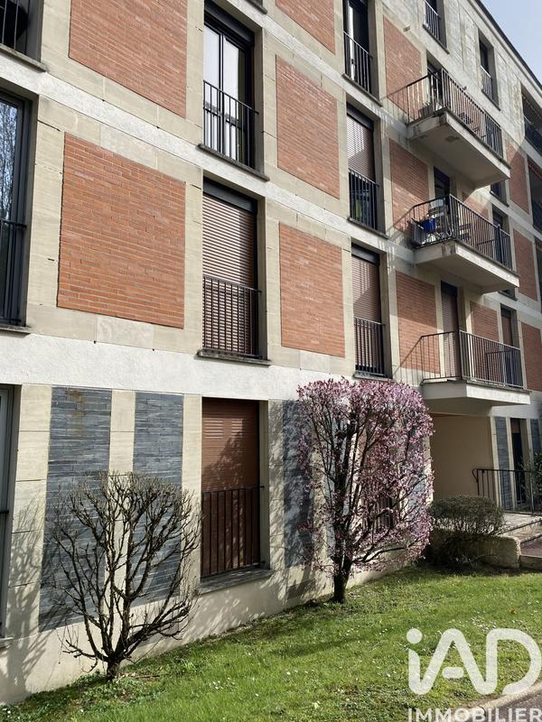 Appartement - 97 m² - 4 pièces