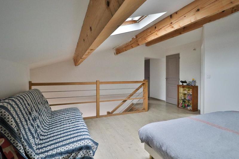 Pavillon - 164 m² - 7 pièces