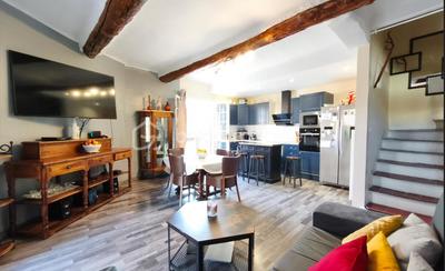 Maison de village - 95 m² - 5 pièces