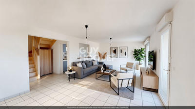 Maison - 93 m² - 4 pièces