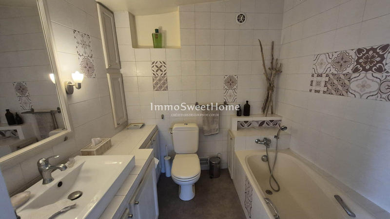 Maison - 134 m² - 8 pièces