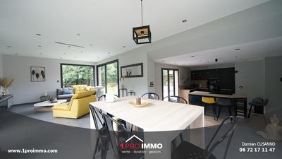 Maison - 120 m² - 4 pièces