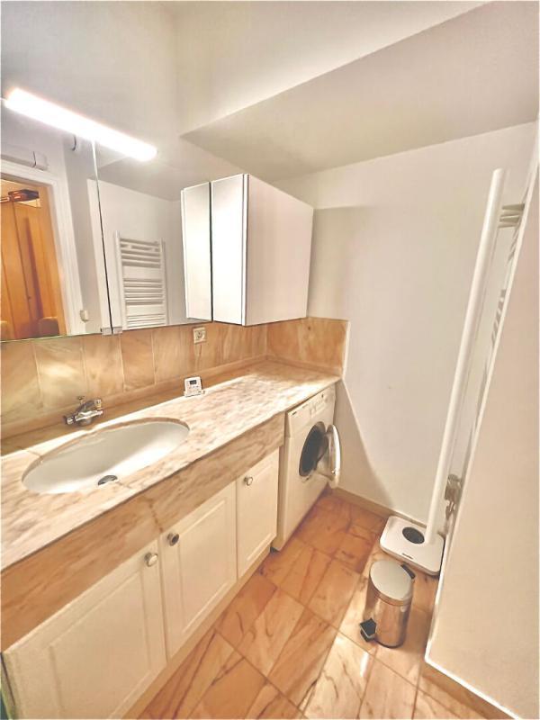 Appartement - 93 m² - 3 pièces