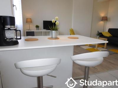 Chambre - 12 m² - 1 pièce