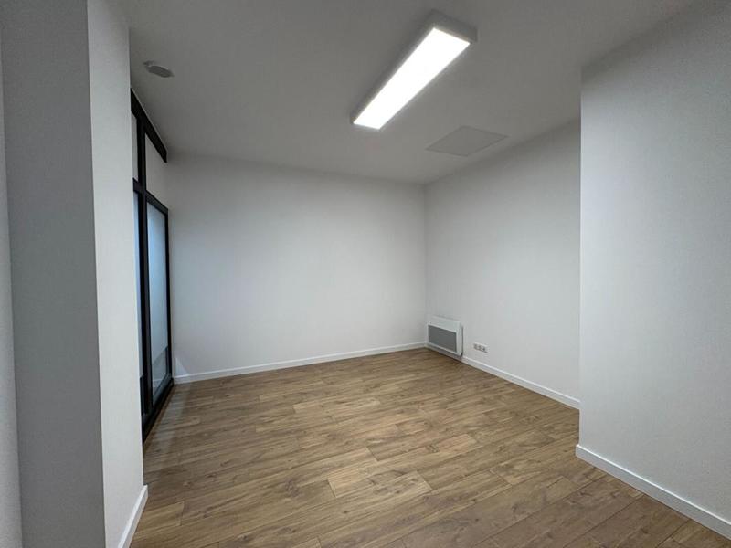 Local commercial - 16 m²