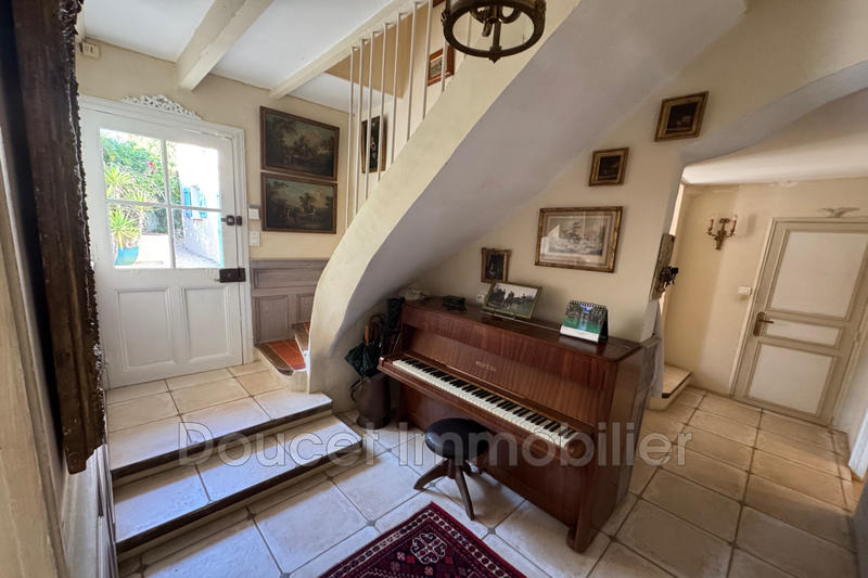 Maison - 430 m² - 15 pièces