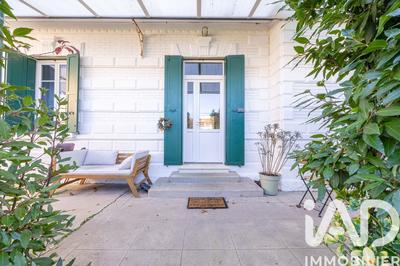 Maison - 91 m² - 4 pièces