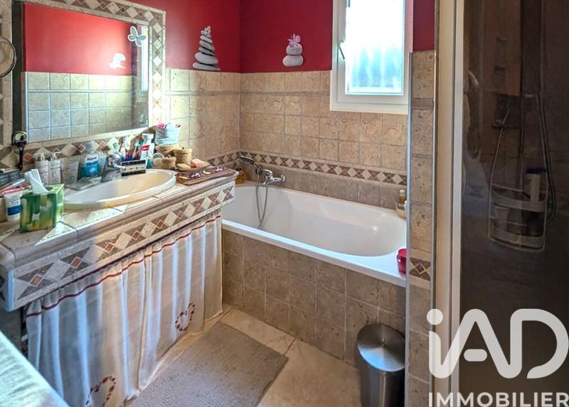 Maison - 190 m² - 6 pièces