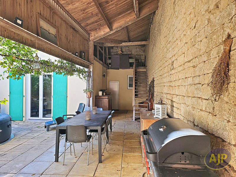 Maison - 118 m² - 5 pièces