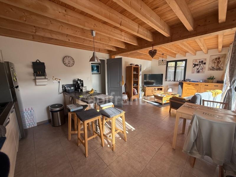 Maison - 92 m² - 3 pièces