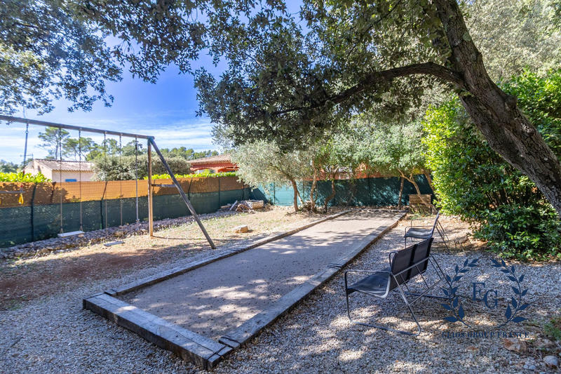 Maison contemporaine - 300 m² - 10 pièces