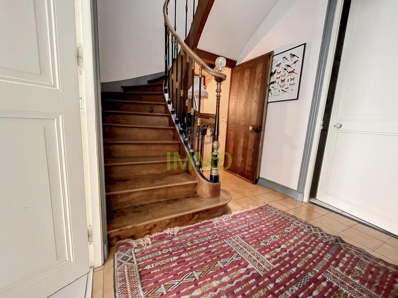 Maison de ville - 181 m² - 8 pièces