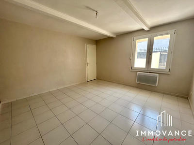 Appartement - 75 m² - 3 pièces