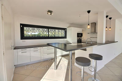 Villa - 163 m² - 4 pièces