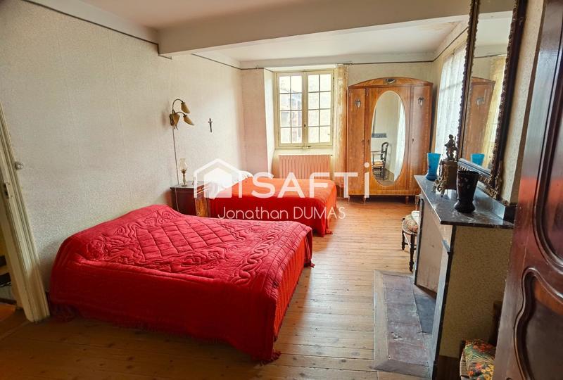 Maison - 283 m² - 16 pièces