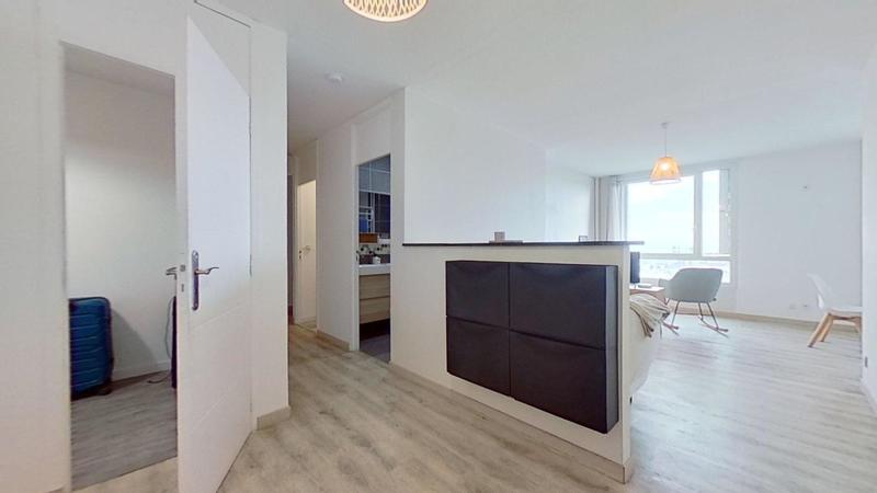 Chambre - 84 m² - 4 pièces