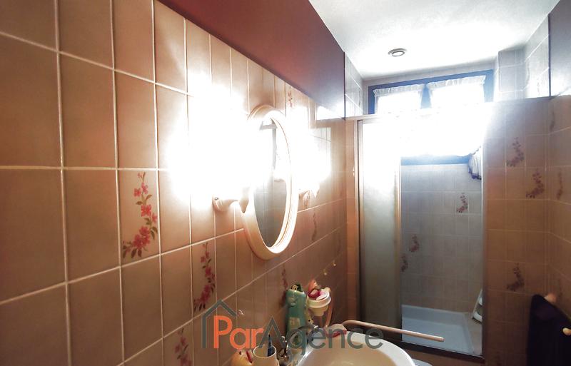 Maison - 193 m² - 9 pièces