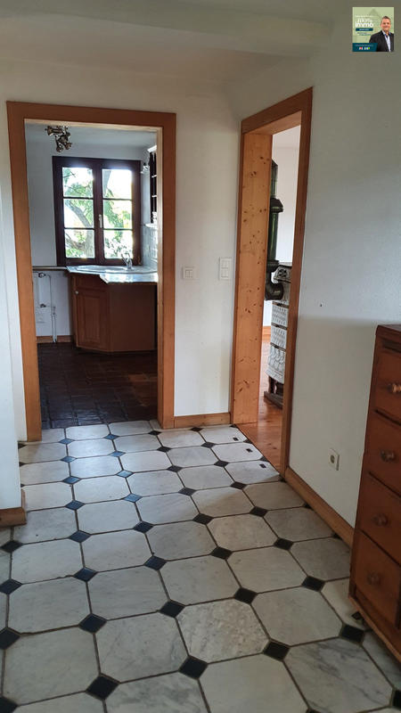 Maison - 256 m² - 8 pièces