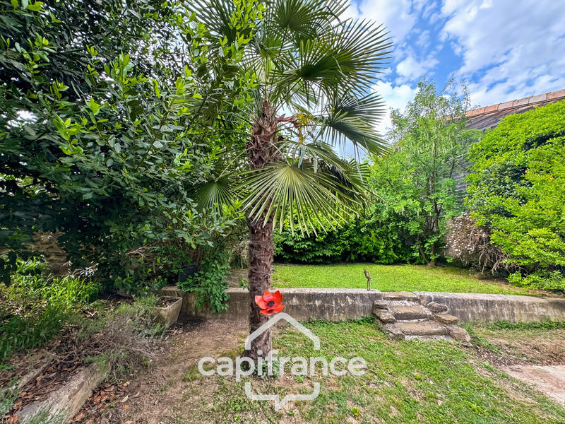 Maison - 197 m² - 9 pièces