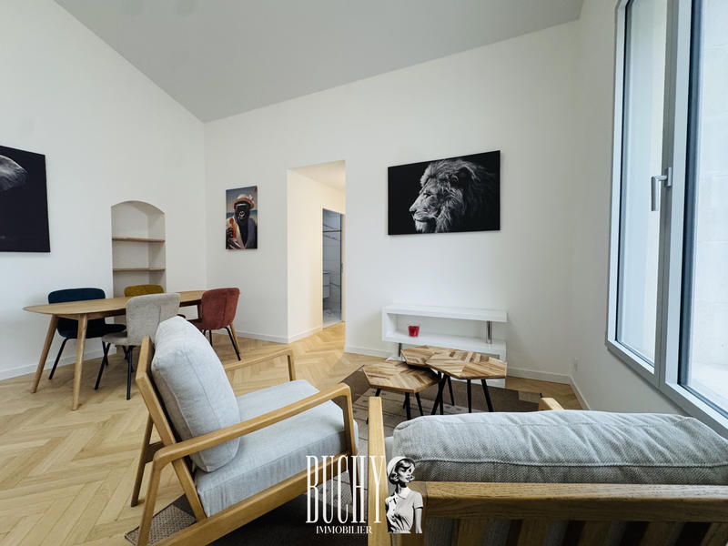 Maison - 95 m² - 4 pièces