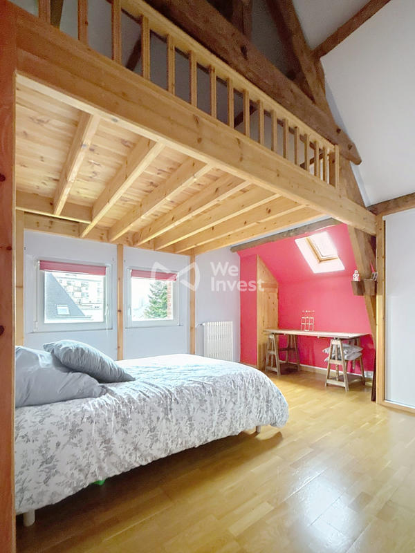 Maison - 150 m² - 9 pièces