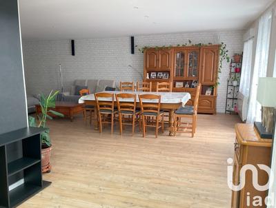 Maison - 162 m² - 6 pièces