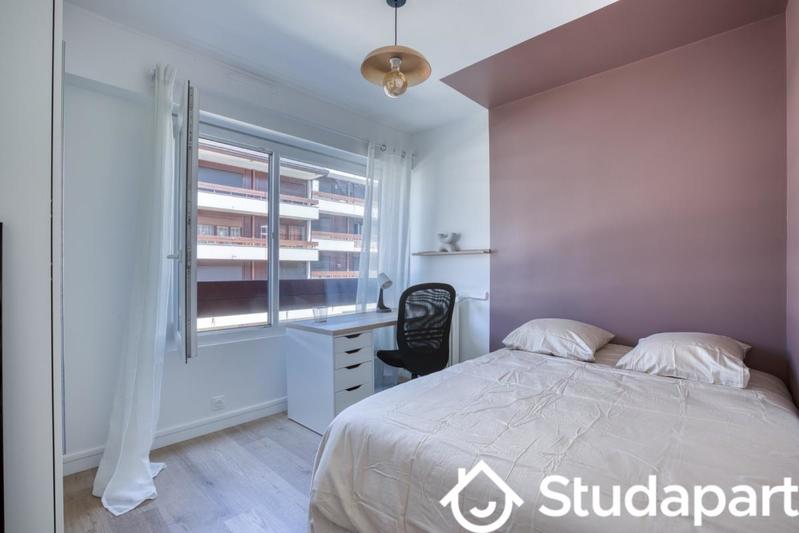 Chambre - 55 m² - 1 pièce