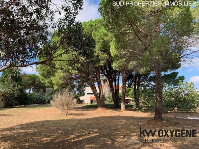 Villa - 300 m² - 7 pièces