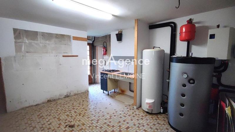 Maison - 186 m² - 8 pièces