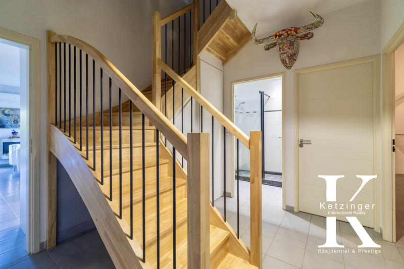 Duplex - 93 m² - 4 pièces